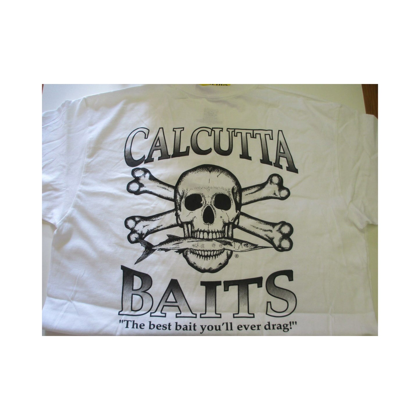 New Authentic Calcutta S/S T-Shirt White/ Front Pocket/ Back "Best Damn Bait You Will Ever Drag" Logo