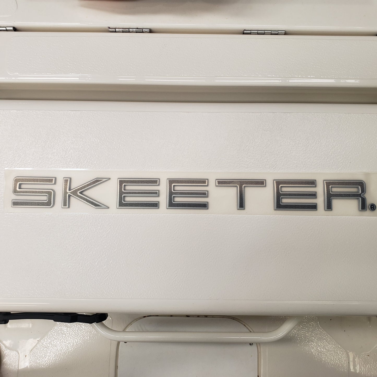 New Authentic SKEETER Emblem-Chrome/Black Grid-2" x 25"