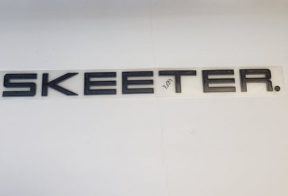 New Authentic SKEETER LG Black/Black Grid Emblem 91171629- 25" X 2 1/4"