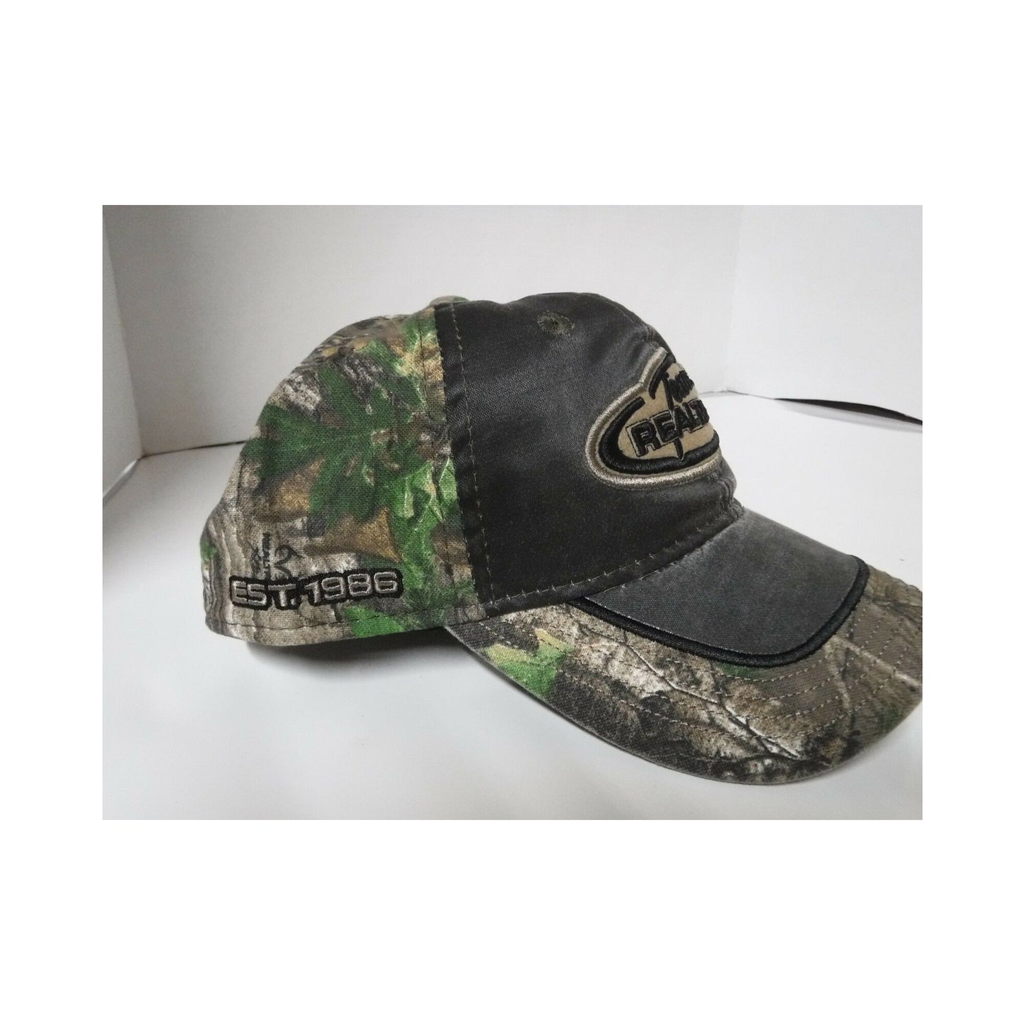 New Authentic RealTree Hat Camo/ Xtra Green Team/ Outdoor Cap/ Brown RealTree Logo