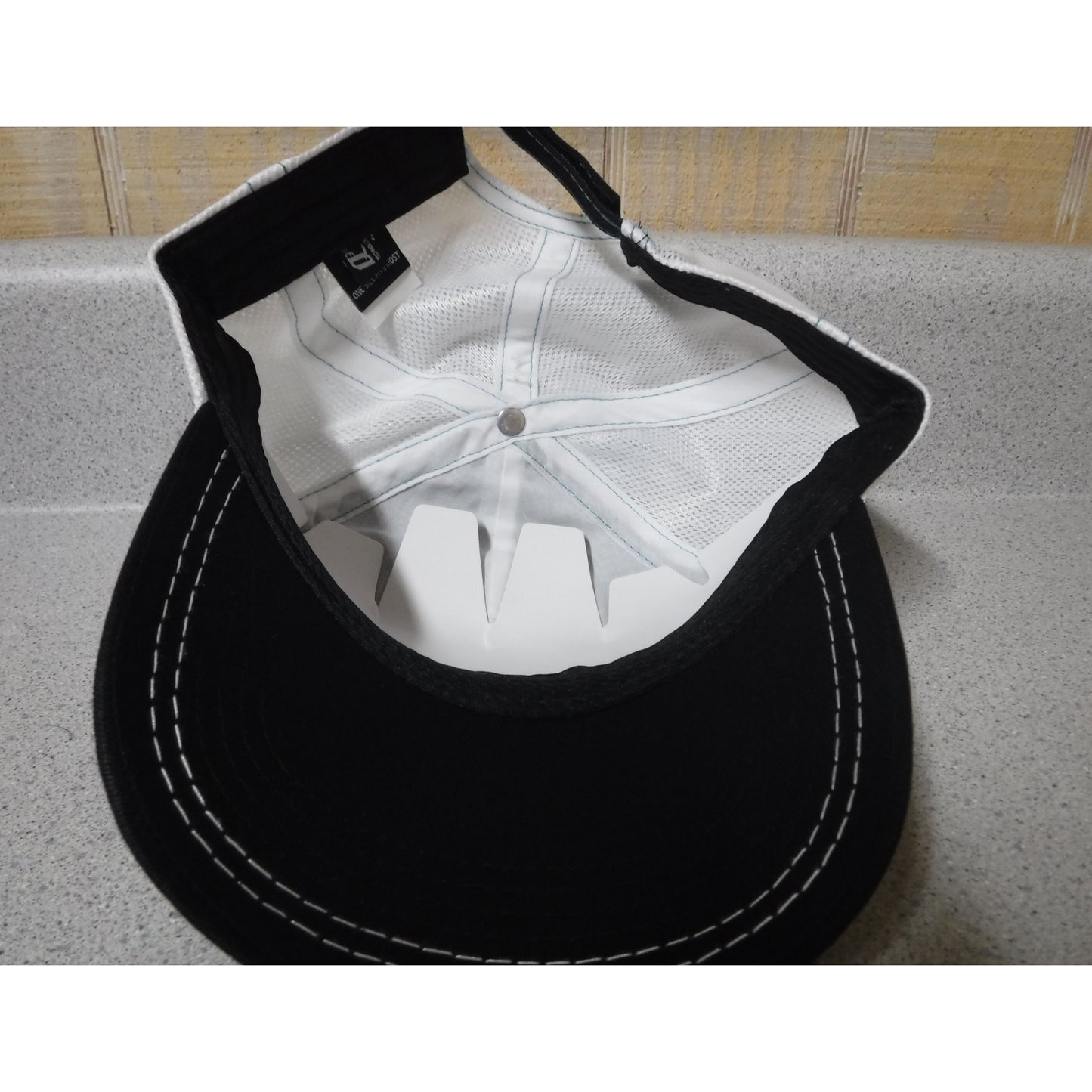 New Authentic Calcutta Low Profile Hat Calcutta On Front With Sailfish Black with White Mesh