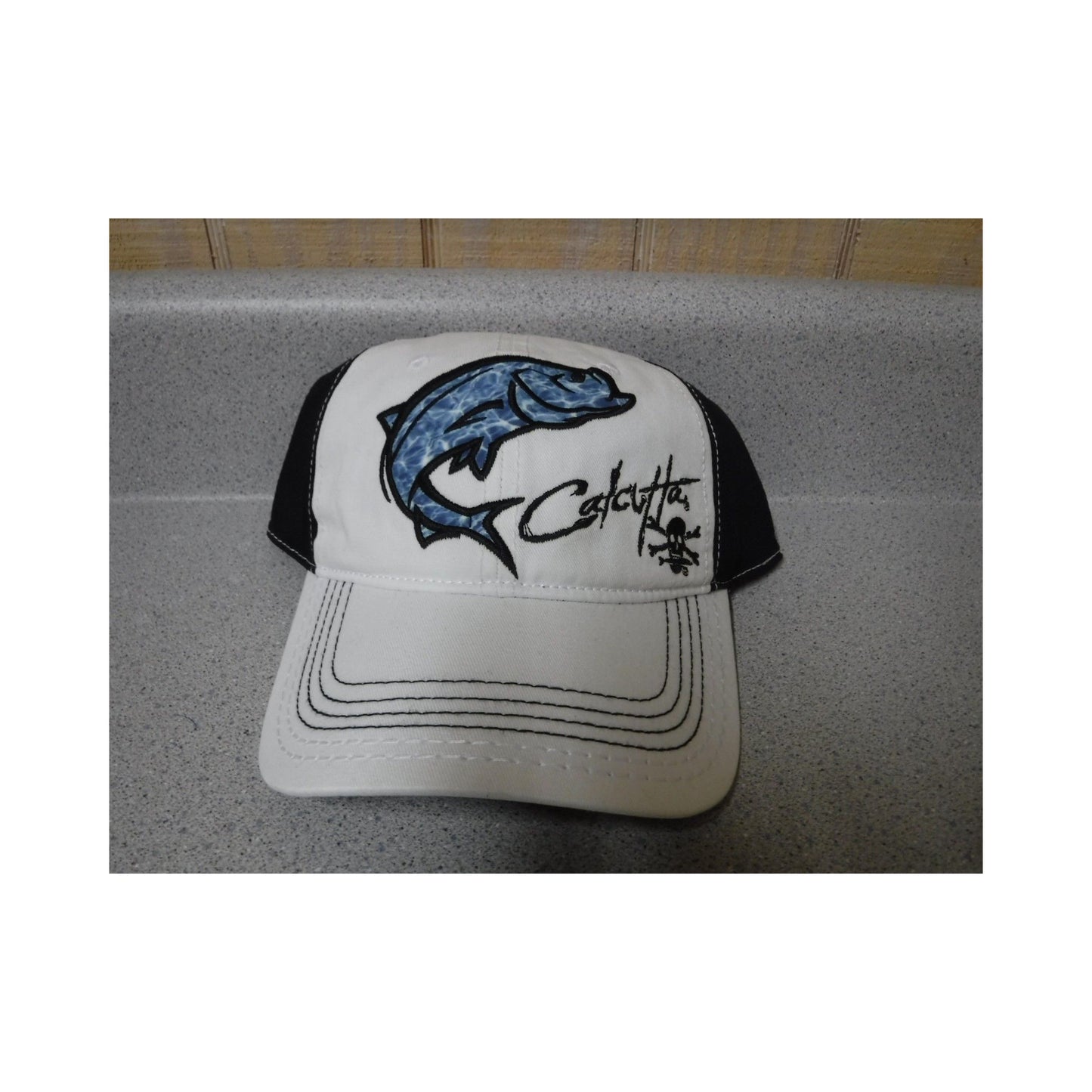 New Authentic Calcutta Low Profile Hat White With Watermark Tarpon/ Black Back