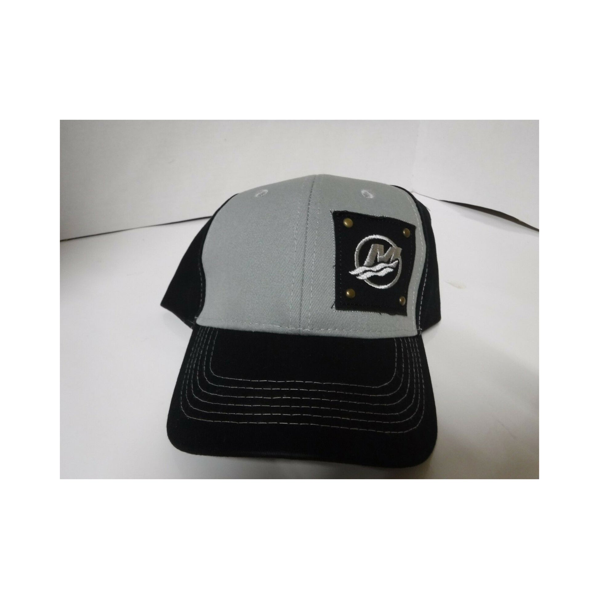 Gray/ Black Bill and Back