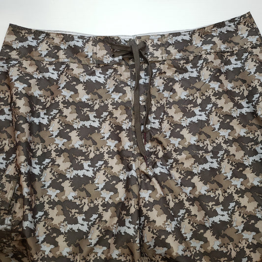 New Authentic Calcutta Board Shorts GREEN/CAMO 40