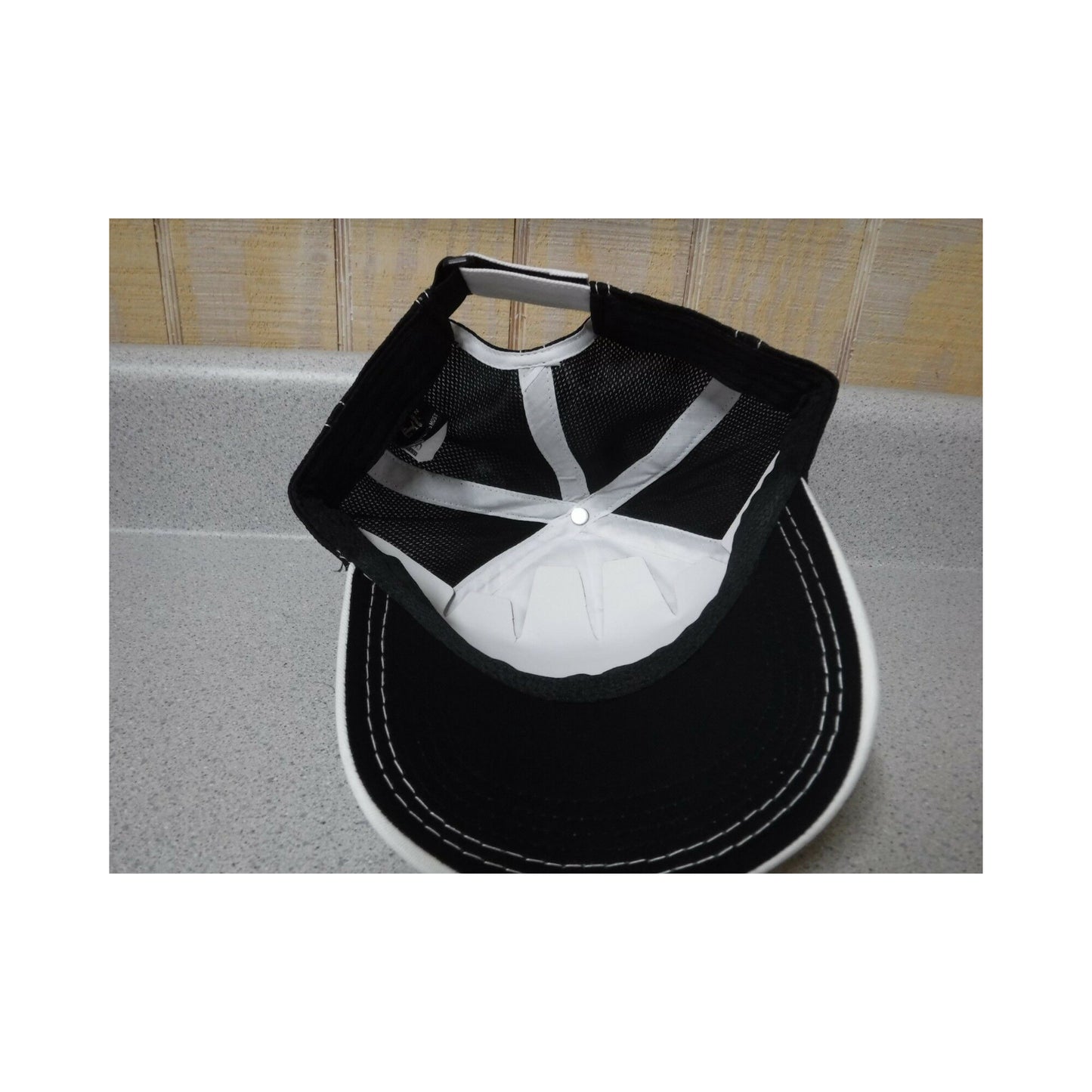 New Authentic Calcutta Low Profile Hat White With Watermark Tarpon/ Black Back