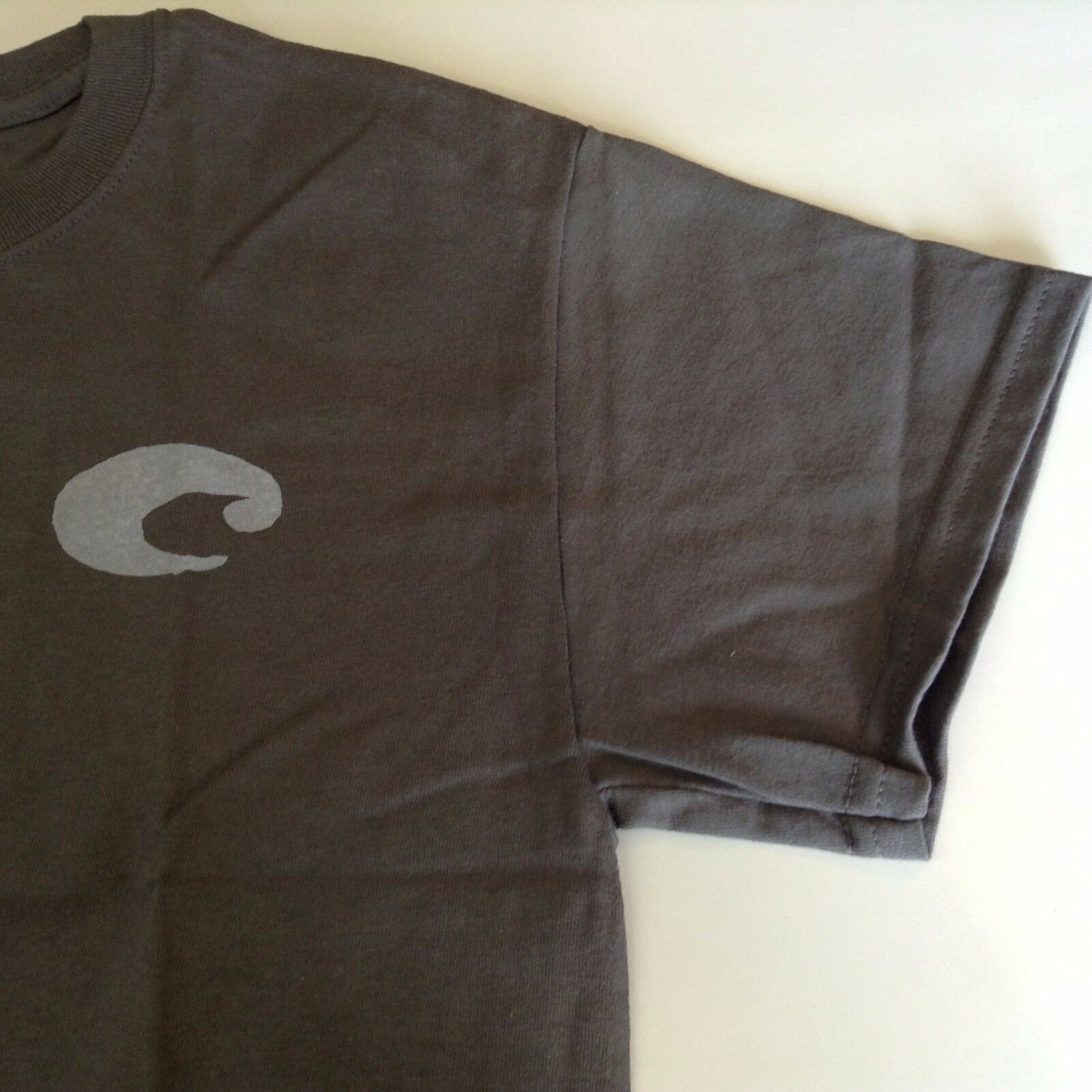 New Authentic Costa Short Sleeve T-Shirt High Tide Gray Medium