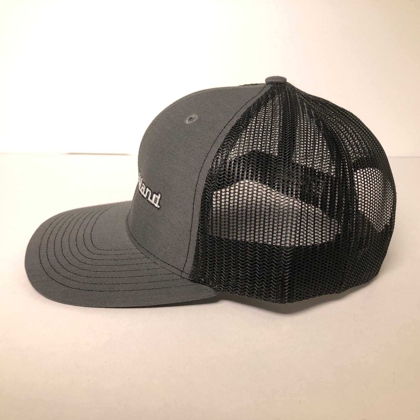 Bucks Island Richardson 112 Trucker Hat